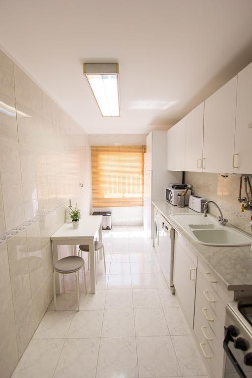 Spacious Apartment In Lisabona Exterior foto